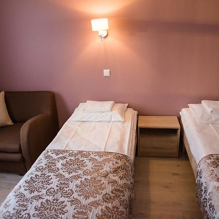 Ankur Hotell Mustvee Kültér fotó