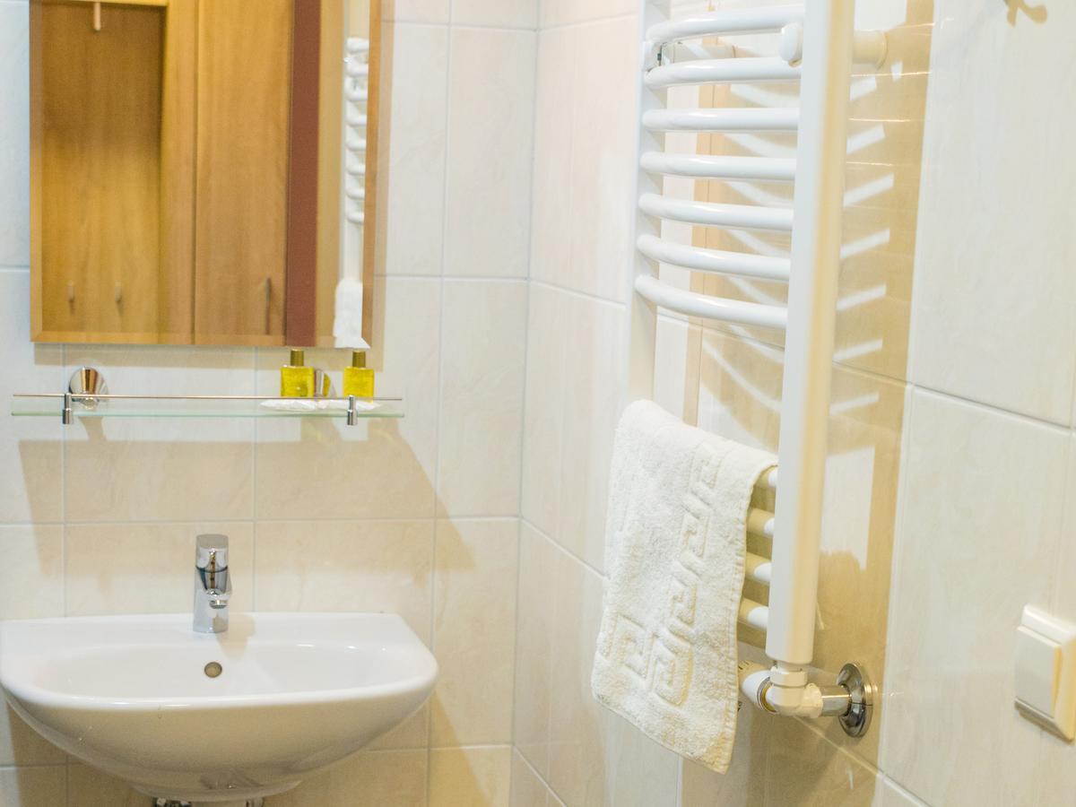 Ankur Hotell Mustvee Kültér fotó